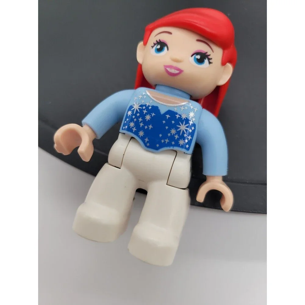 Lego Duplo Princess Ariel from Little Mermaid Disney Castle 2.5